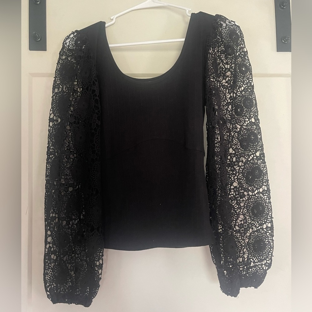 Crochet sleeve top